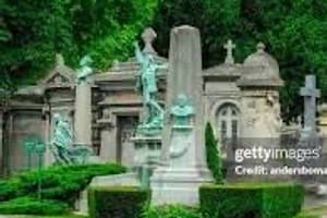 pere_lachaise_w4q1.jpeg